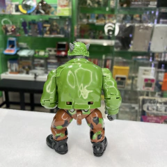 Tortugas Ninja TMNT Playmates Mutatin Rocksteady - Calabozo Mutante