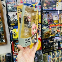 Bandai Spy Family SHFiguarts Anya Forger - comprar online