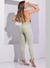 CALÇA FEMININA VERDE SKINNY MODELADORA QUE DESTACA SUAS CURVAS - 85189 - www.imperiototthem.com.br