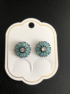 Brinco mini flor na internet