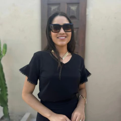 Blusa VIvi (Preto) na internet