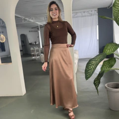 Saia Karla (Avelã)