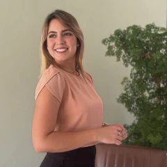 Blusa Hortênsia (Avelã) na internet