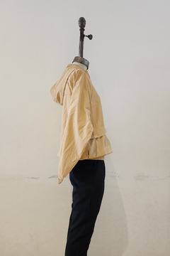 #3679 Campera parachute con bolsillos, cierre y elastico "Aconcagua" - comprar online