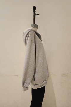 #3703 Campera friza oversize con etiqueta manga wild "LIma" - comprar online