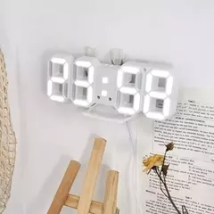Reloj Despertador Digital LED 3D con Brillo Ajustable Pared o Escritorio - comprar online