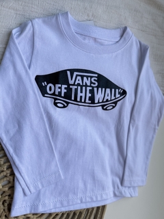Remera estampada en internet