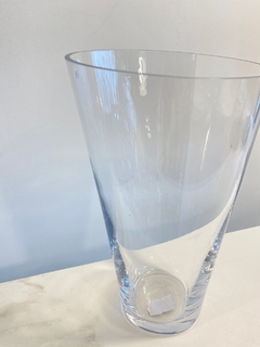 Florero de cristal conico - comprar online