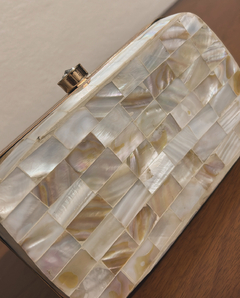 Clutch madrepérola