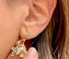 Argolinha colorida pingentes banhada a ouro 18k
