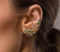 Brinco ear cuff cristais coloridos banhado a ouro 18k