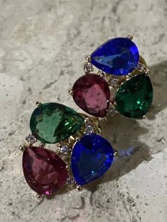 Brinco pedras coloridas banhado a ouro 18k