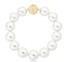 pulseira perola shell fecho cravejado banho ouro