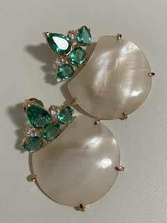 Brinco madrepérola pedras coloridas banhado a ouro 18k - comprar online