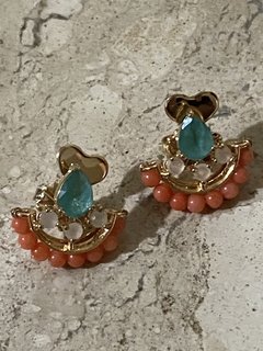 Brinco coral turquesa banhado a ouro 18k