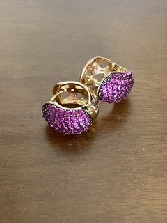 Argola pink cravejada