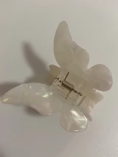 Presilha borboleta madrepérola - comprar online