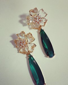 Brinco flor cristal e esmeralda - comprar online
