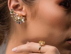 Brinco ear cuff cristais coloridos banhado a ouro 18k na internet