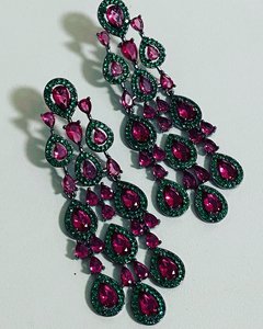 Brinco esmeralda e pink - Ananogueirasemijoias