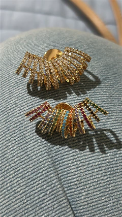 Br ear cuff cravejado1224