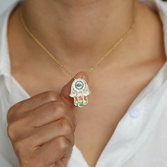 Colar  Mão de Hamsa Com Rainbow - comprar online