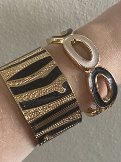 Bracelete na internet