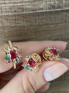 Conjunto Cristal turmalina rosa banhado a ouro 18k