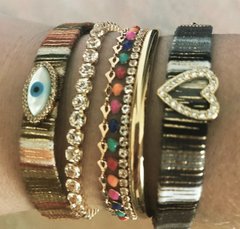 Pulseira handmade colors - Ananogueirasemijoias