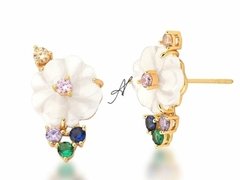 Brinco flor banhado a ouro 18k