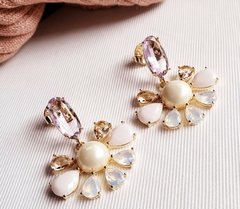 Brinco flor cristais lilas banhado a ouro 18k - comprar online