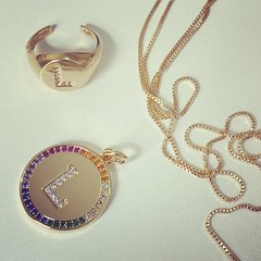 Pingente letra L banhado a ouro 18k