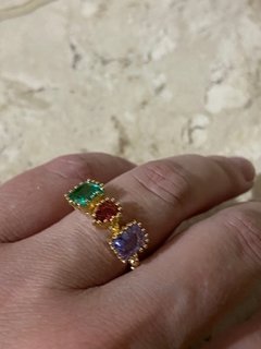 Anel cristais coloridos banhado a ouro 18k