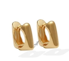 Brinco argola quad banho ouro