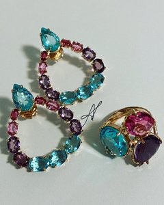 Brinco multicolorido gota cristais banhado a ouro 18k