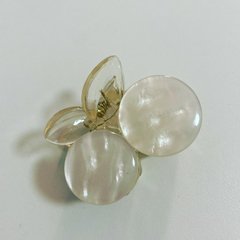 Presilha madrepérola