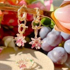 Brinco argola flor cristal banhad a ouro 18k na internet