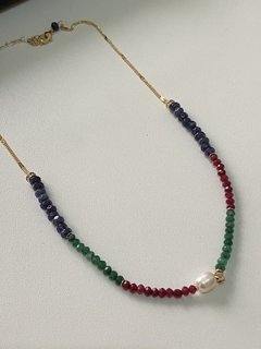 Choker pedras azul, verde, vermelhas banhado a ouro 18k