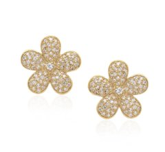 Brinco flor cravejada banhada a ouro 18k