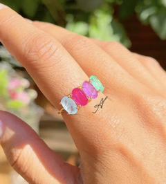 Anel pedras coloridas banho ouro 18k na internet