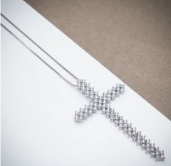 Crucifixo maleável ródio branco