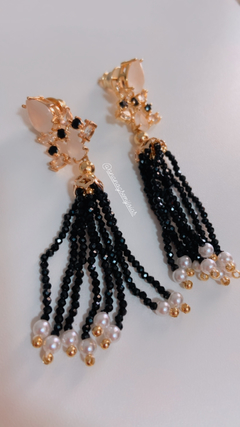 Brinco tassel cristais banho ouro 18k