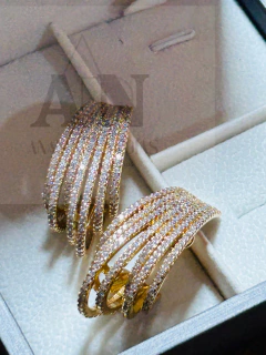 Br arg cravejada zirc brancas banho ouro 18k