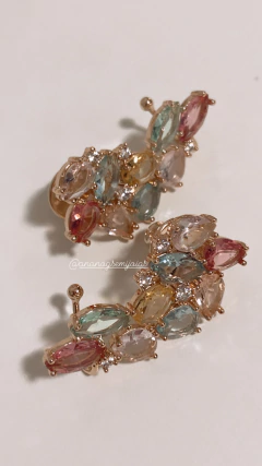 Brinco ear cuff navetes coloridas