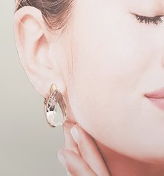Brinco gota cristal banhada a ouro 18k - comprar online