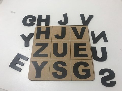 Loto alfabético em mdf estampado, letras recortadas em mdf