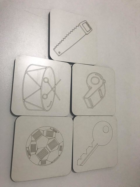 Cartões funcionais em mdf gravado