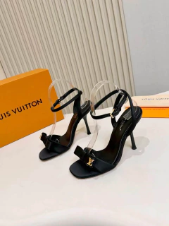 Sandália L V - comprar online