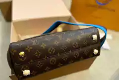 Imagem do Bolsa L V Petit alça colors