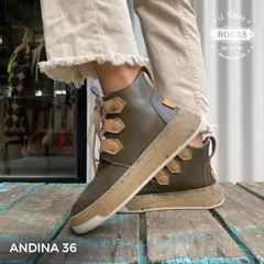 BOTAS ANDINA VERDE OLIVA ROCAS en internet